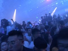 -SPACE(欢乐颂购物中心店)