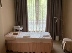 -百秀名媛纹绣美学护肤中心