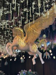 点击看大图 -花嫁丽舍婚礼殿堂(世博江景店)