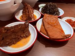 -顺溜·手工刀削面·黑金店(铜锣湾店)