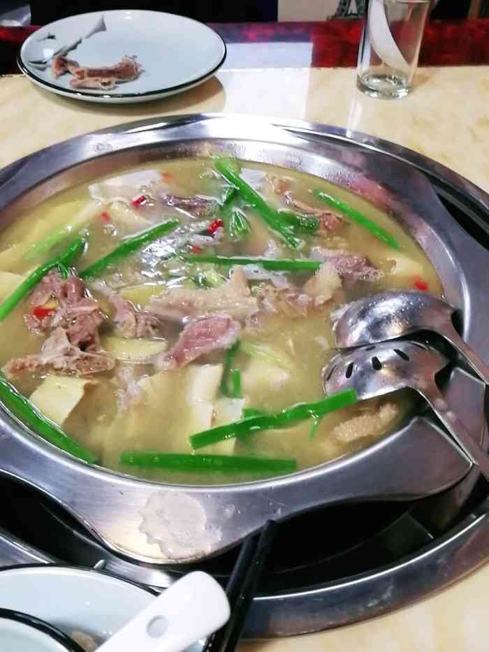 固始土鹅锅(五乡分店)-"去过两次,味道真心不错,主要是鹅汤很鲜,.