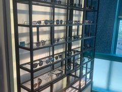 -Trend1881视光·蔡司视觉(领展广场店)