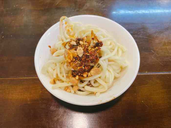 甜水面担担面(文殊院店)-"经常经过这家店,正好今天在朋友咖啡店喝完.