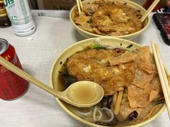 -龙香记桂林米粉(东扬威街11号楼店)