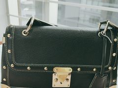 -聚云奢二手奢侈品黄金手表包包回收·中古店(中福城店)