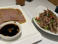 -峨嵋小镇·川菜(正定朗华店)