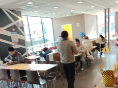 -麦当劳(田林好又多店)