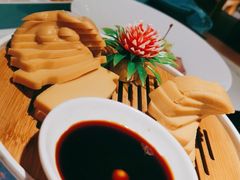 -荷塘秋月·本帮江浙菜(国权路店)