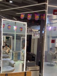 -PE SALON 