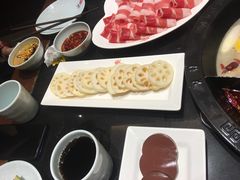 -重庆德庄火锅(体育中心店)