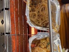 -哈尔滨小酒馆·鲜肉现穿自助烧烤(康新花园店)