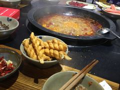 -渝大龙重庆火锅(温泉月亮湾店)