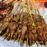 发现一家超好吃的银河主题的龙虾店！