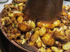 -老佛爷铜炉蛙锅(挂绿店)