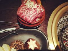 -山川小町·极番烧肉(新地假日广场店)
