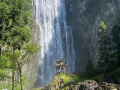 -刘伯温故里景区百丈漈