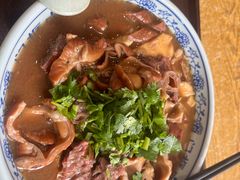 卤煮火烧-门框胡同百年卤煮(新街口店)