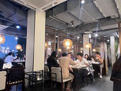 -德林酸菜鱼火锅(南丹店)