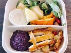 -星巴克臻选(盐城金鹰聚龙湖店)