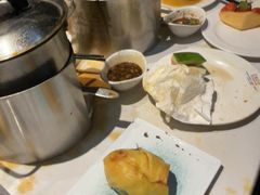 -领鲜活海鲜榴莲自助火锅(东门店)