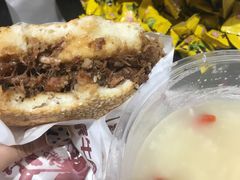牛肉烧饼（多肉）-穆得·老周家牛肉烧饼(普利街店)