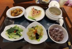 -新寰亚月子会所(盛捷白塘店)