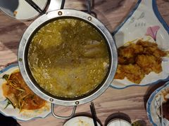 -东北食府·铁锅炖(花溪湾店)