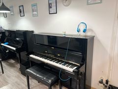 -梅纳·钢琴声乐架子鼓Mena Music(双井店)