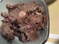 -闫家驴肉老店(华电一校店)