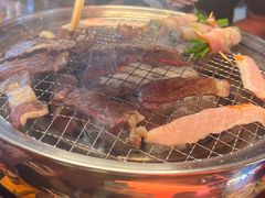 -叽叽扎扎烤肉场(生态城万达店)
