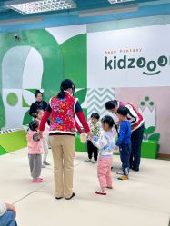 -莫莉幻想儿童乐园(北京昌发展万科店)