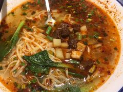 酸汤臊子面-大嘻咹biangbiang面(历史博物馆店)