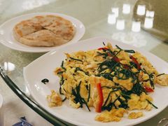 沙葱炒鸡蛋-那达慕蒙古风味酒楼