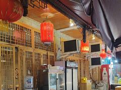 -大众跷脚牛肉馆·非遗传承单位(峨眉山店)