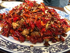 -黄桷树曹家私房菜(江与城店)