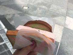 -詹爷爷乌节路街头冰淇淋