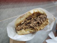 牛肉烧饼（多肉）-穆得·老周家牛肉烧饼(普利街店)