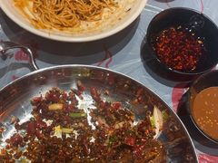 -肥肥虾庄·金牌油焖大虾(杨园滨江时代walk店)
