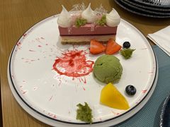 -杏荟旋转餐厅(广州爱群店)