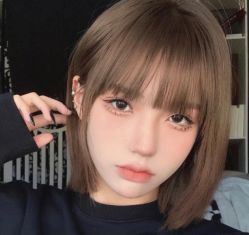 -AYO SALON