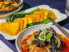 -伊带伊路新疆美食府(呼家楼店)