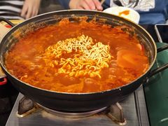 -炙韩料理·部队锅专门店