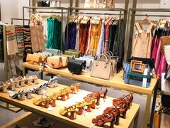 -URBAN REVIVO(佛山南海万达广场店)