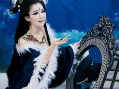 -九月鹰飞汉服摄影工作室
