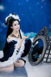 -九月鹰飞汉服摄影工作室