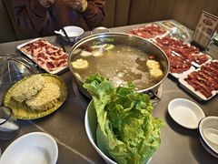 -官塘陈记鱼生·潮汕砂锅粥·牛肉火锅(潮枫路总店)