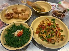 -东排食堂长沙小吃大排档(五一广场店)