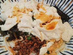 豆花米线-多味居(剪子巷店)