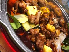 -吉吉向上炭烤鸡肉煲(大学城店)
