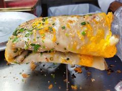 -正宗杂粮煎饼香软鸡蛋饼